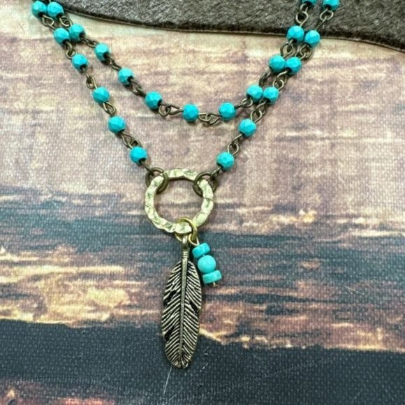 Turquoise Bead Choker Necklace with Feather - Picture 3 of 3